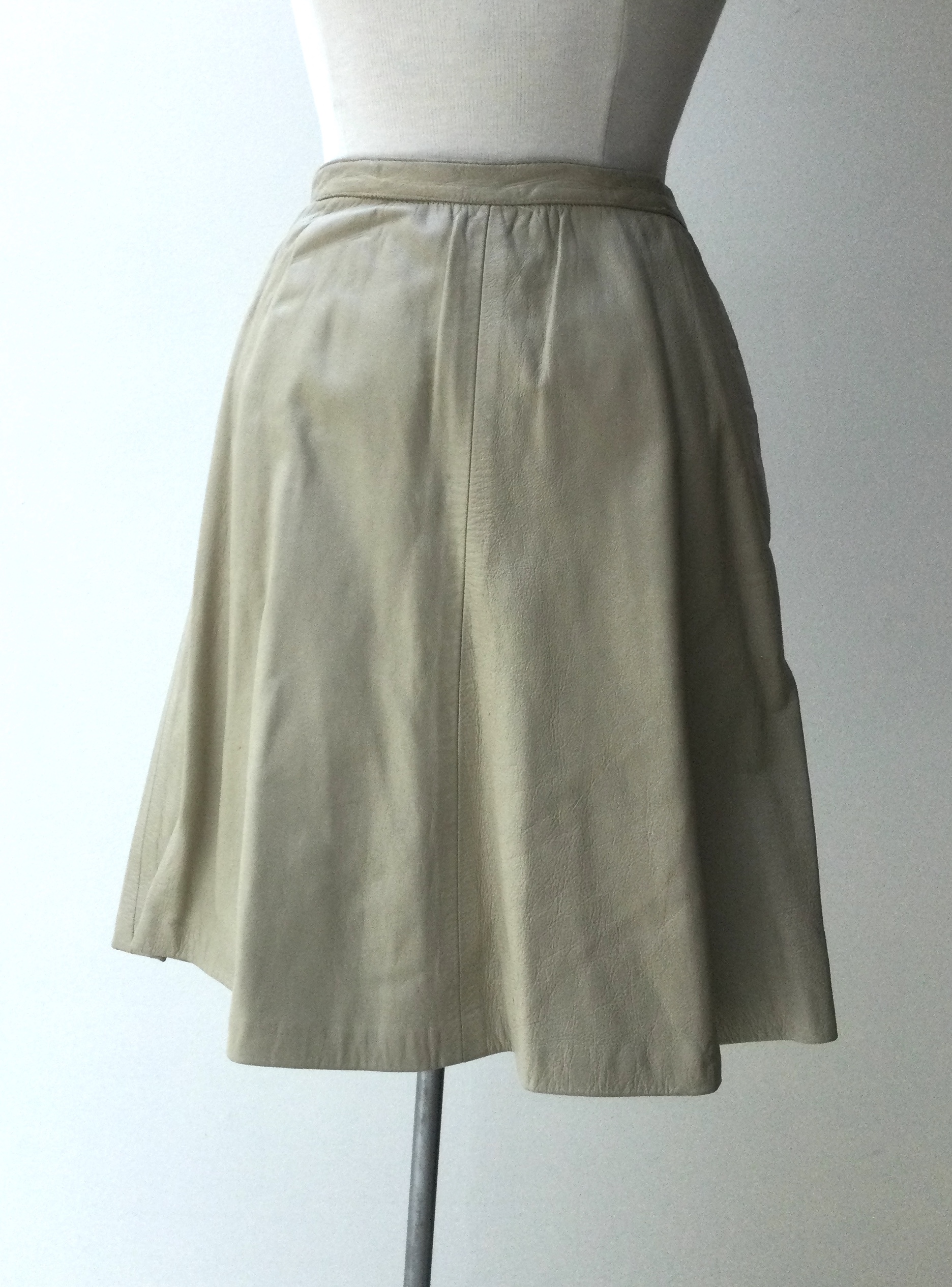 the skirt